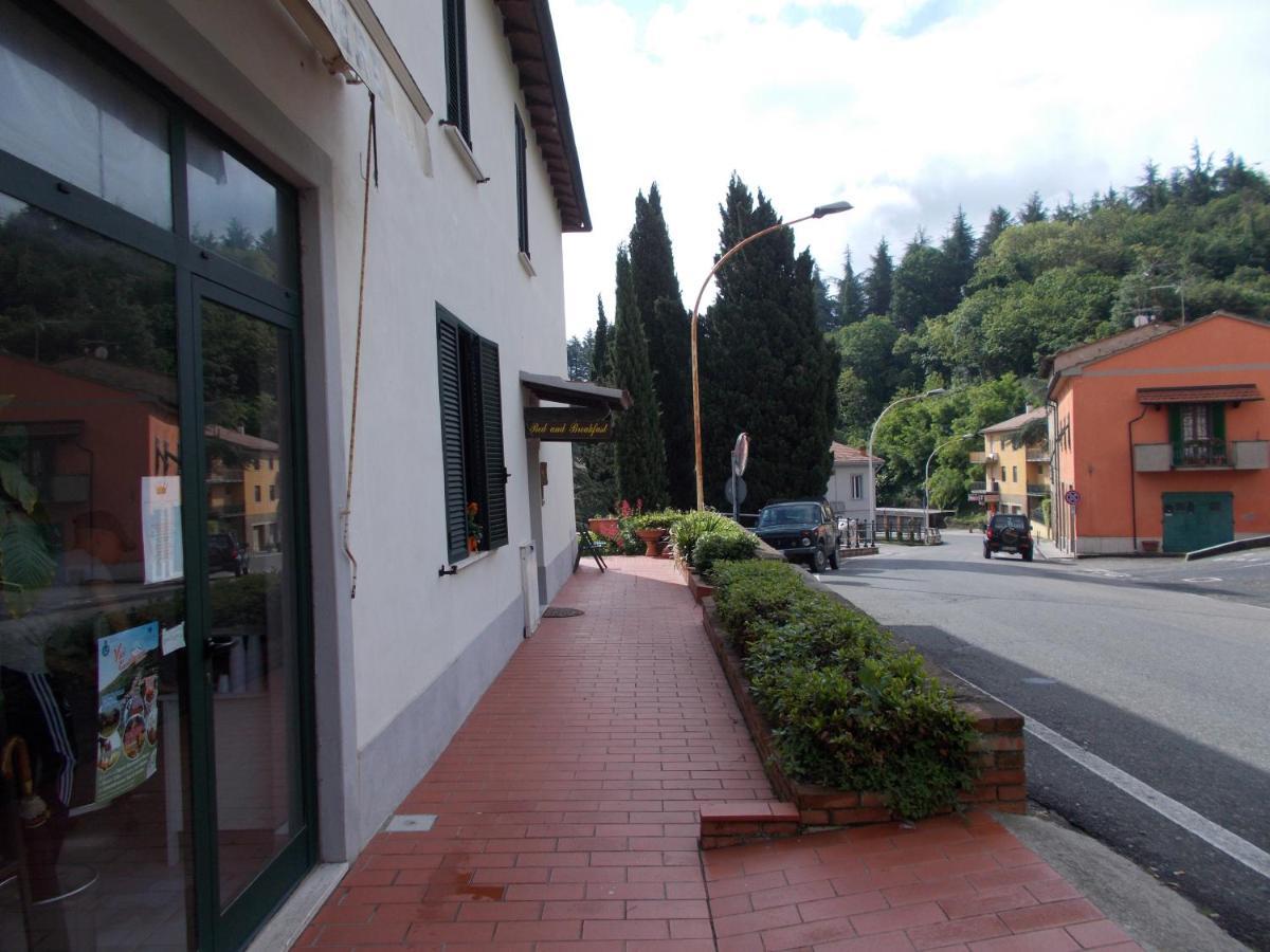 La Vecchia Locanda カステルヌオーヴォ・ディ・ヴァル・ディ・チェーチナ エクステリア 写真